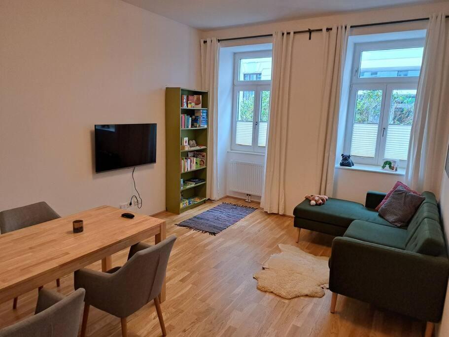 Schoenes Appartement Naehe Augarten Βιέννη Εξωτερικό φωτογραφία